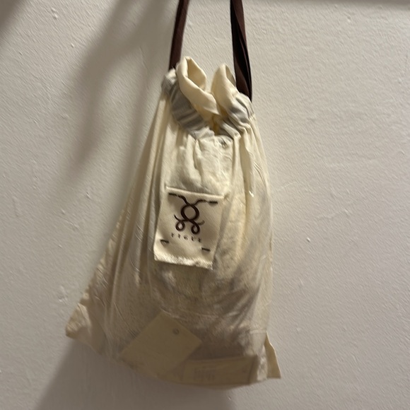 Figue gold sequin tank - Picture 5 of 5